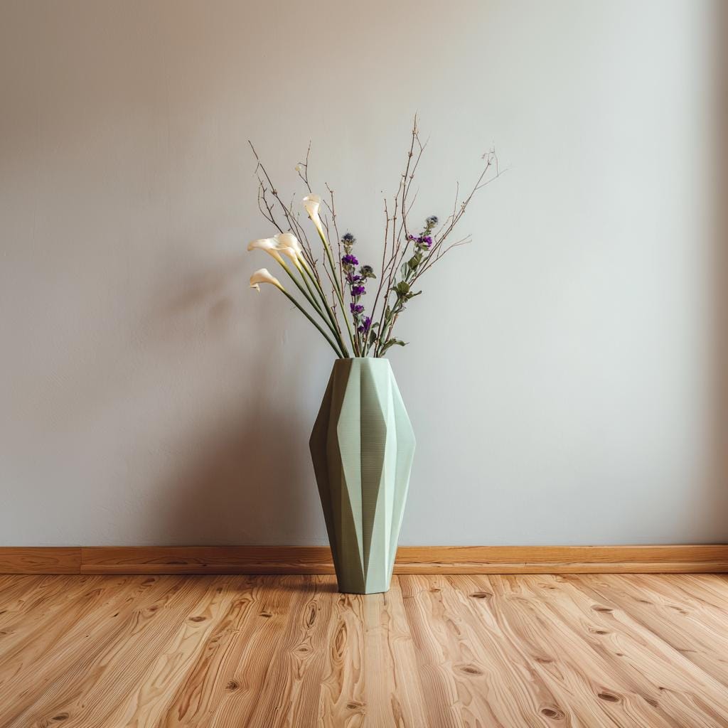 3D Printed Vase | Modern Geometric Faceted Planter | Minimalist Decorative Vase for Dried Flowers | Home Decor | Original Gift for Her