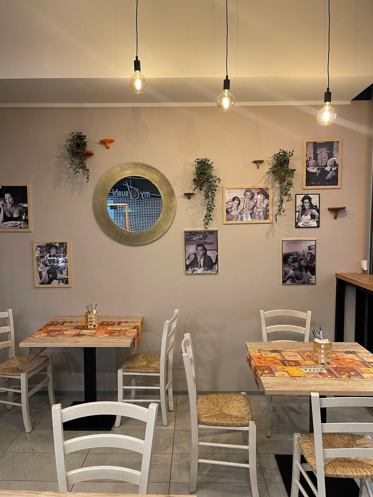 Mushroom Shelf | Floating Wall Shelf Fungi Wall Decor | 3D Printed Modern Home Accent Unique Wall Mounted Shelf | Boho Shelf Room Decor