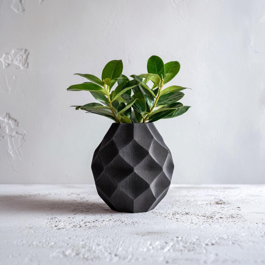 Geometric 3D Printed Vase | Dried Flowers | Modern Faceted Planter | Minimalist Home Decor