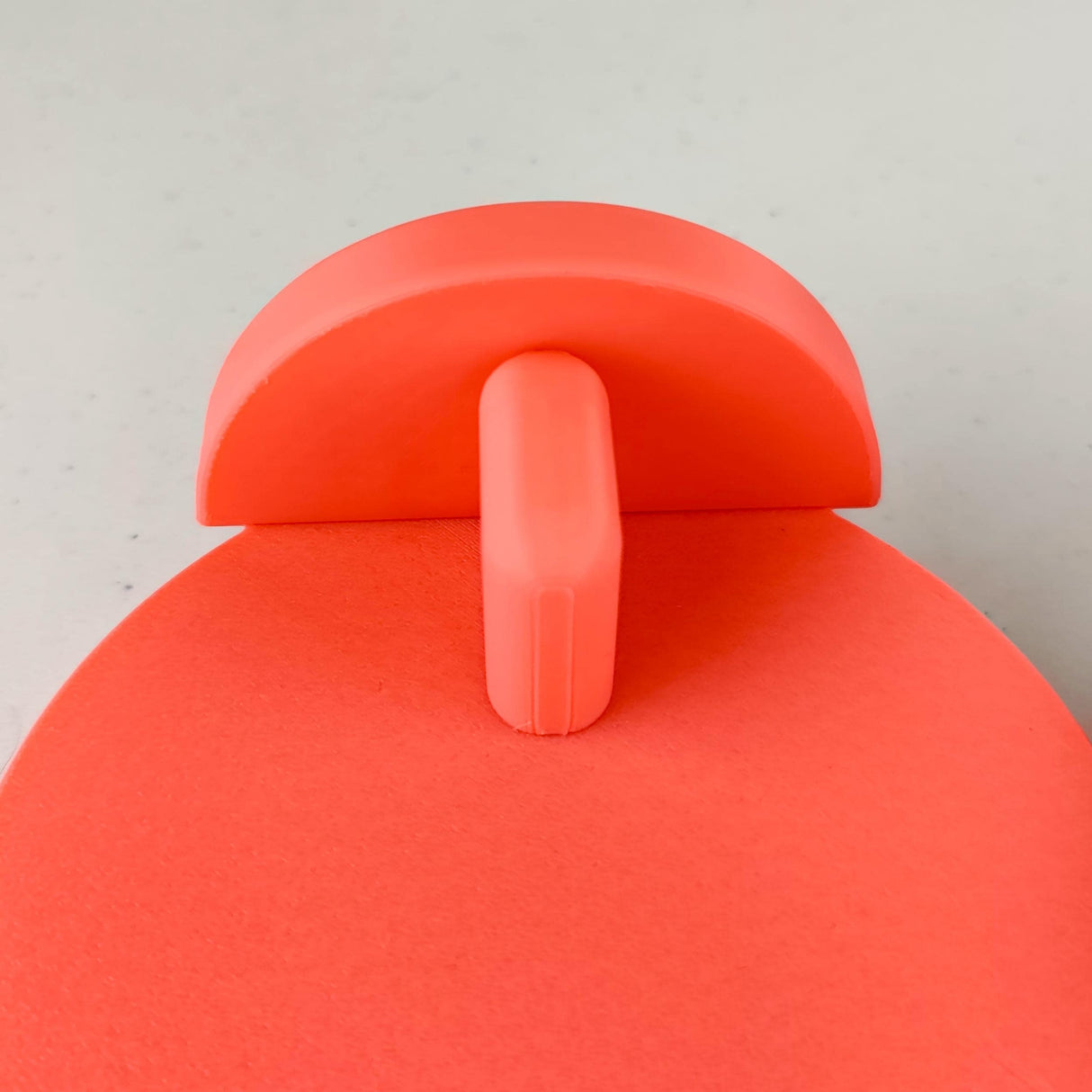 3D Printed Round Wall Shelf | Modern Minimalist Floating Shelf with Circular Design | Contemporary Wall Decor for Stylish Home Interiors