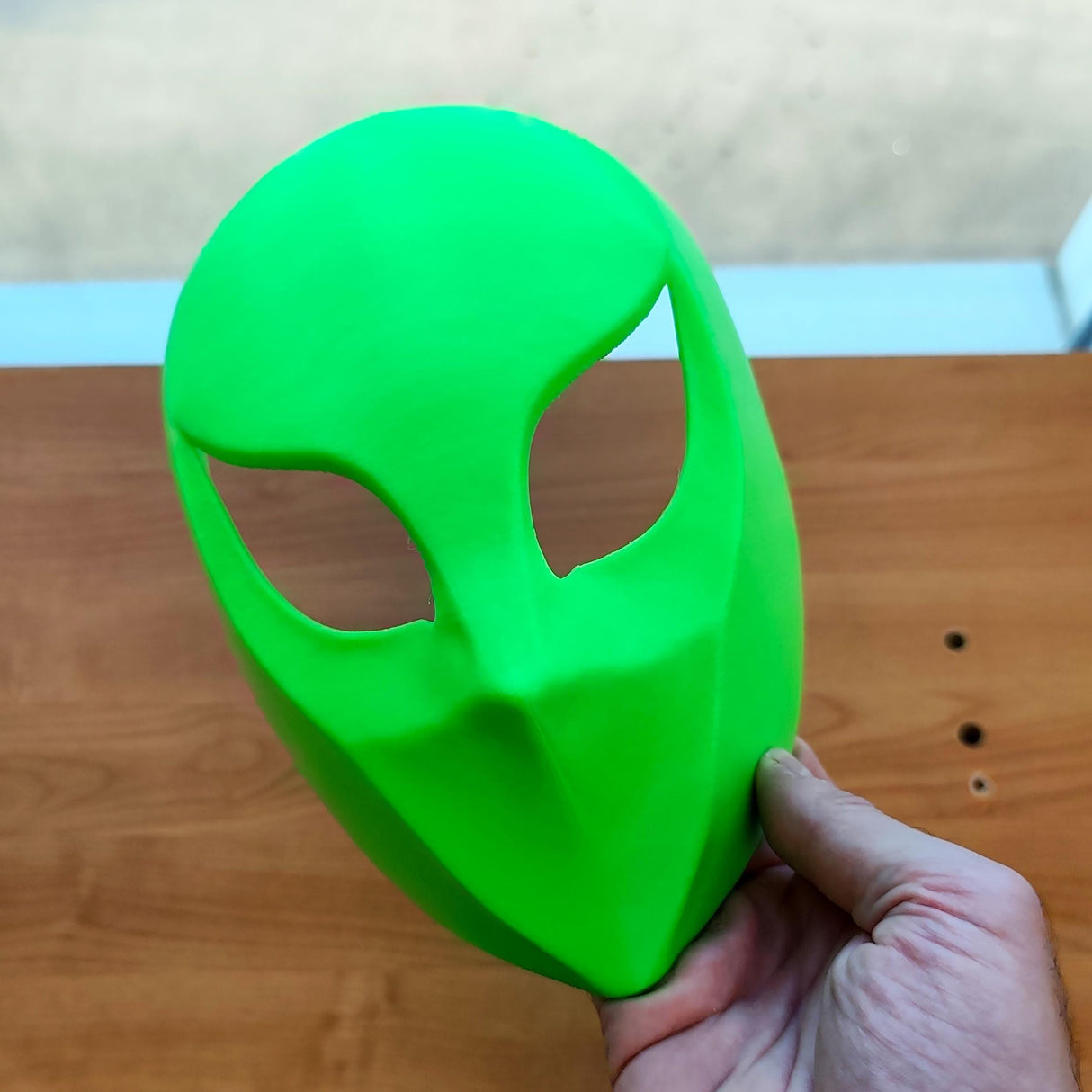 3D Printed Alien Mask | Futuristic Phantom Minimalist Sci-Fi Mask | Cyberpunk Cosplay Extraterrestrial Costume Mask | Space Warrior Mask