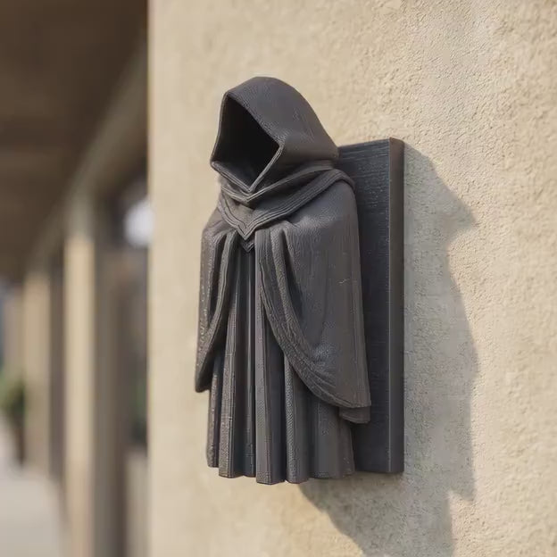 3D Printed Hooded Figure Wall Decor | Dark Fantasy Sculptural Wall Art | Mysterious Gothic Decor for Altar, Gaming Room or Modern Interior